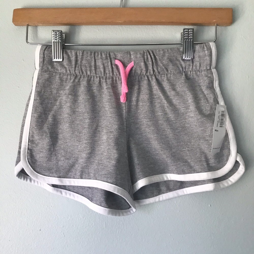OLD NAVY DOLPHIN HEM SHORTS